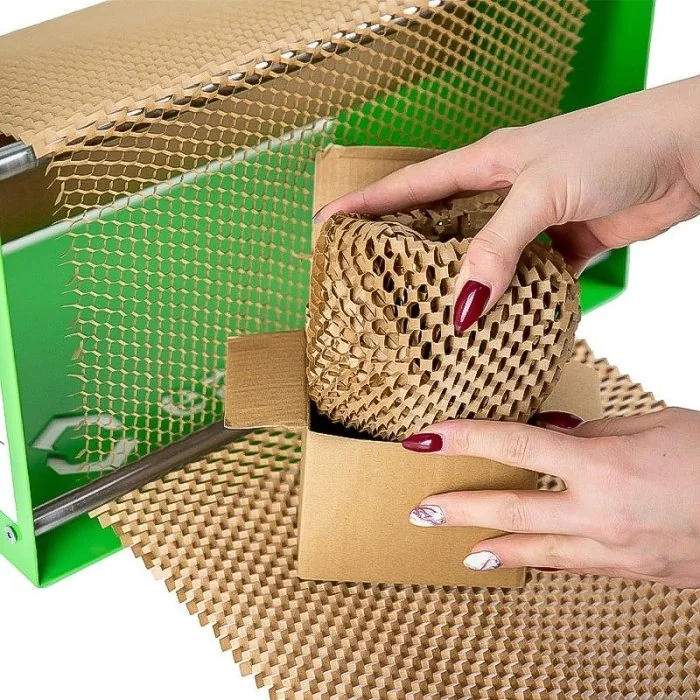 Hartie Kraft Honeycomb Economy 70 g Lungime 250/425M m, Latime 400 mm, Culoare Natur, Gramaj 70 gr-Hartie Pentru Ambalare