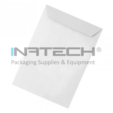 Plic Fara Fereastra Adeziv Umectabil, Dimensiuni 162 x 229 mm, Culoare Alb, Tip C5, Ambalare Buc/Cutie 500