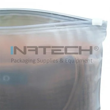 Pungi Cu Inchidere Tip Slider Lungime 180 mm, Latime 250 mm, Grosime 70 my, Pliu Inferior - mm, Culoare Transparent, Buc / Pachet 50